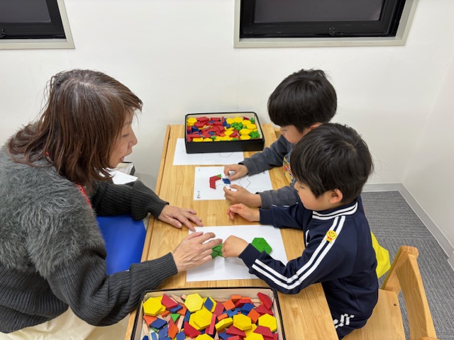 東中野校【チャイルド・アイズ】 | 知育と受験対策の幼児教室 | 東京都